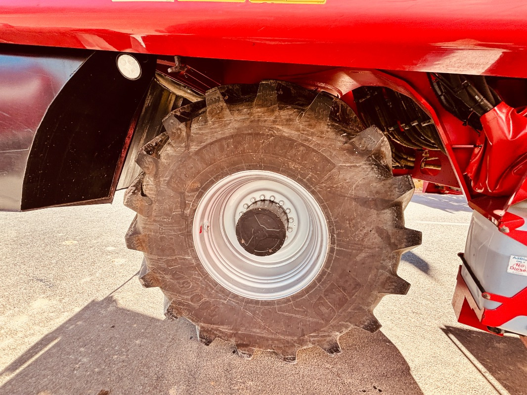 ציוד עיבוד קרקע Grimme MAXTRON 620: תמונה 19