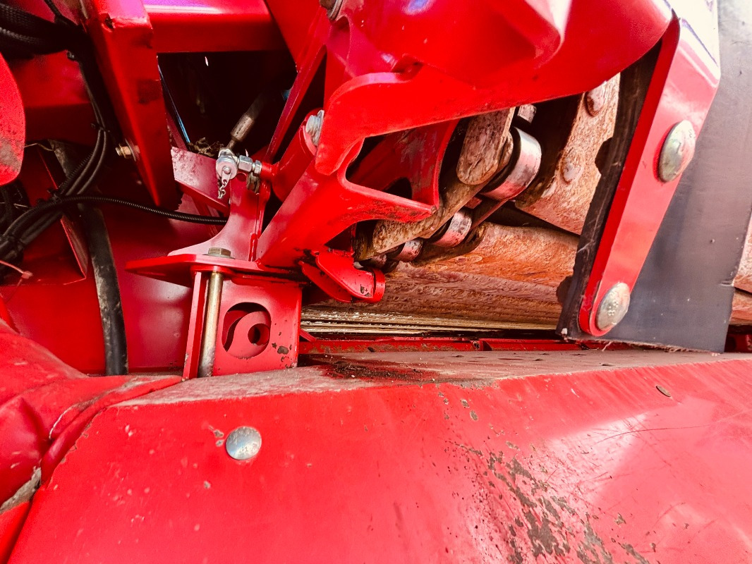 ציוד עיבוד קרקע Grimme MAXTRON 620: תמונה 20
