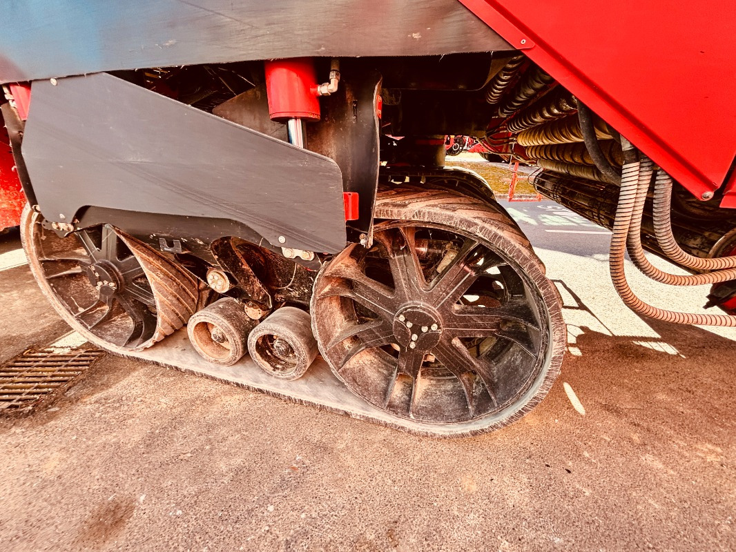 ציוד עיבוד קרקע Grimme MAXTRON 620: תמונה 25