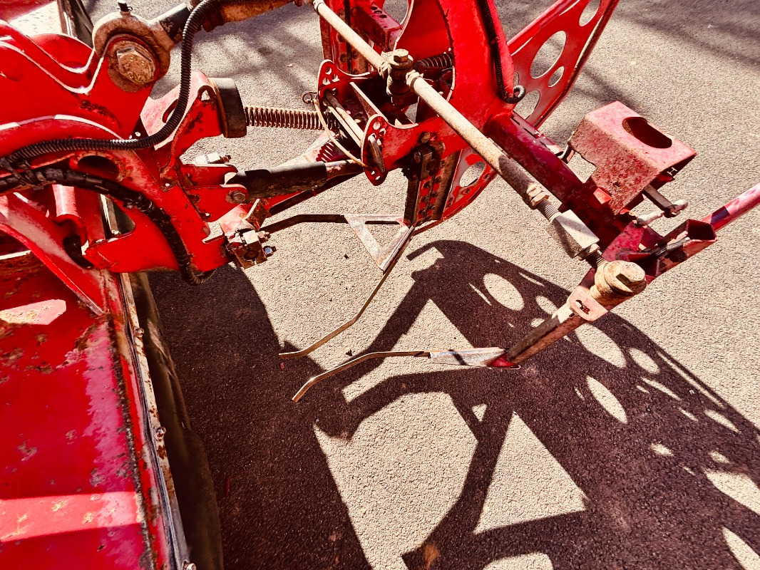 ציוד עיבוד קרקע Grimme MAXTRON 620: תמונה 39