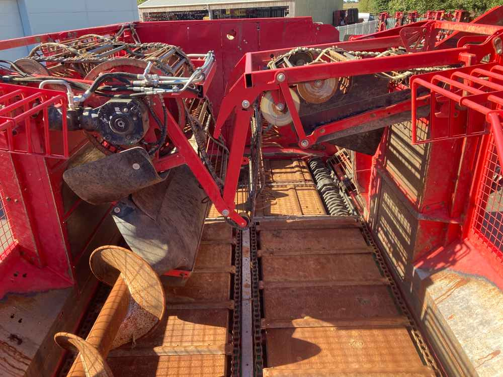 Grimme Grimme Rexor 620 Self-Propelled Sugarbeet Harvester - ציוד עיבוד קרקע: תמונה 4 Grimme Grimme Rexor 620 Self-Propelled Sugarbeet Harvester - ציוד עיבוד קרקע: תמונה 4