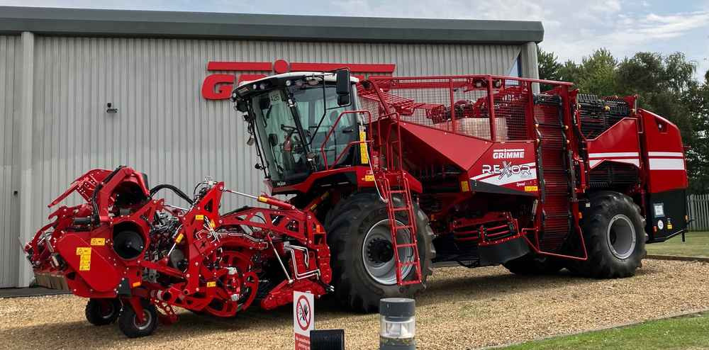 Grimme REXOR 6200 - ציוד עיבוד קרקע: תמונה 1 Grimme REXOR 6200 - ציוד עיבוד קרקע: תמונה 1