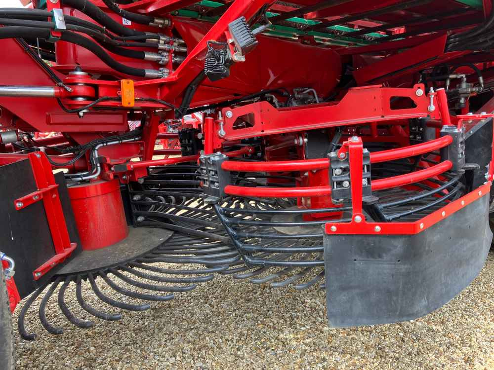 Grimme REXOR 630 / 830 / 930 - ציוד עיבוד קרקע: תמונה 4 Grimme REXOR 630 / 830 / 930 - ציוד עיבוד קרקע: תמונה 4