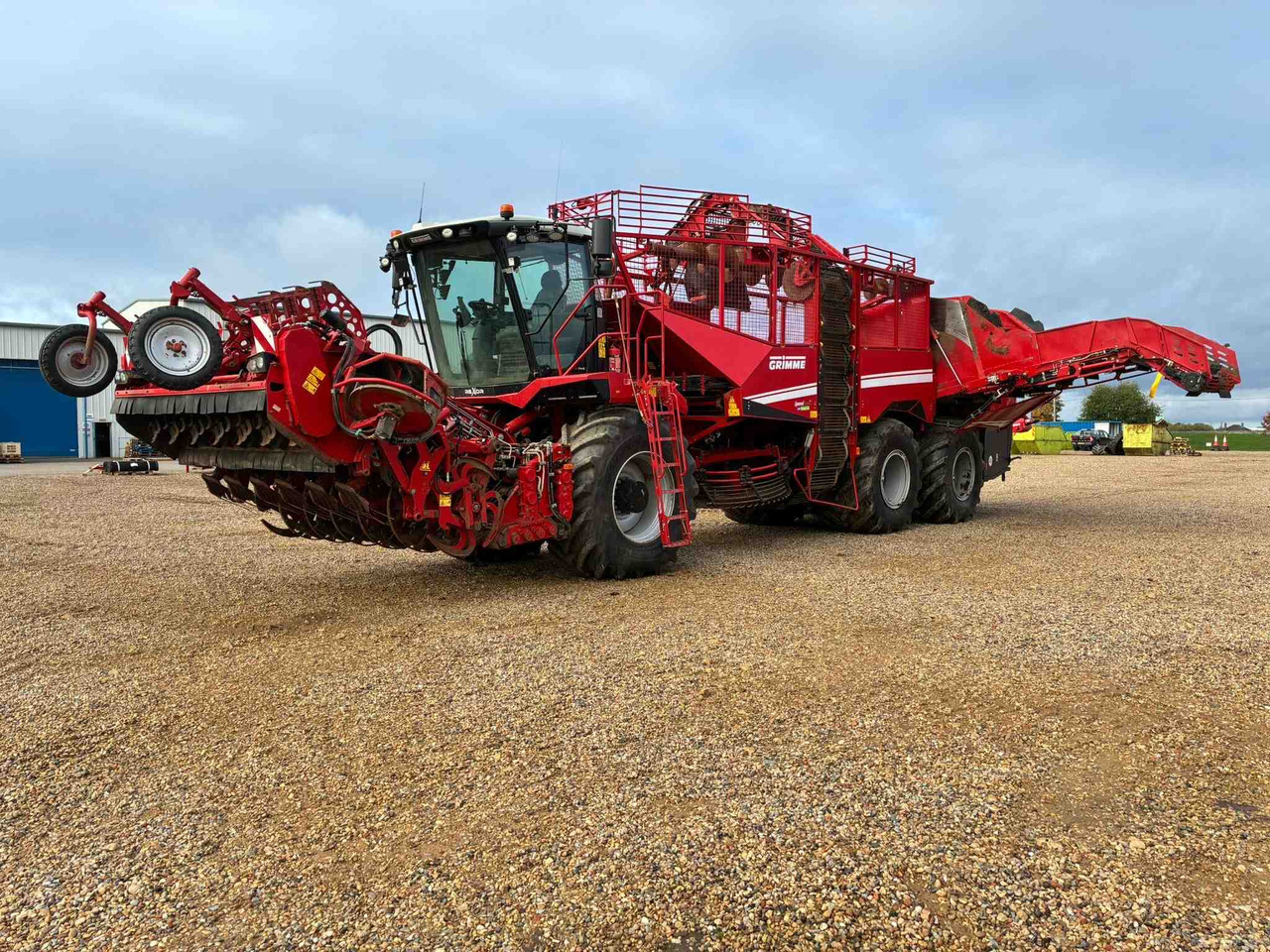 Grimme REXOR 6300 - ציוד עיבוד קרקע: תמונה 1 Grimme REXOR 6300 - ציוד עיבוד קרקע: תמונה 1