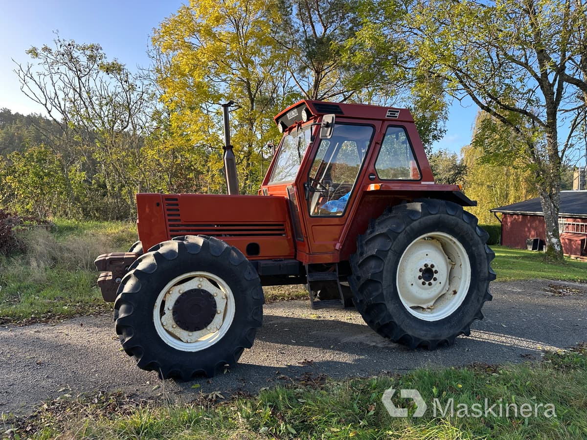 Fiat 880DT Traktor Fiat 880DT - טרקטור חקלאי: תמונה 4 Fiat 880DT Traktor Fiat 880DT - טרקטור חקלאי: תמונה 4