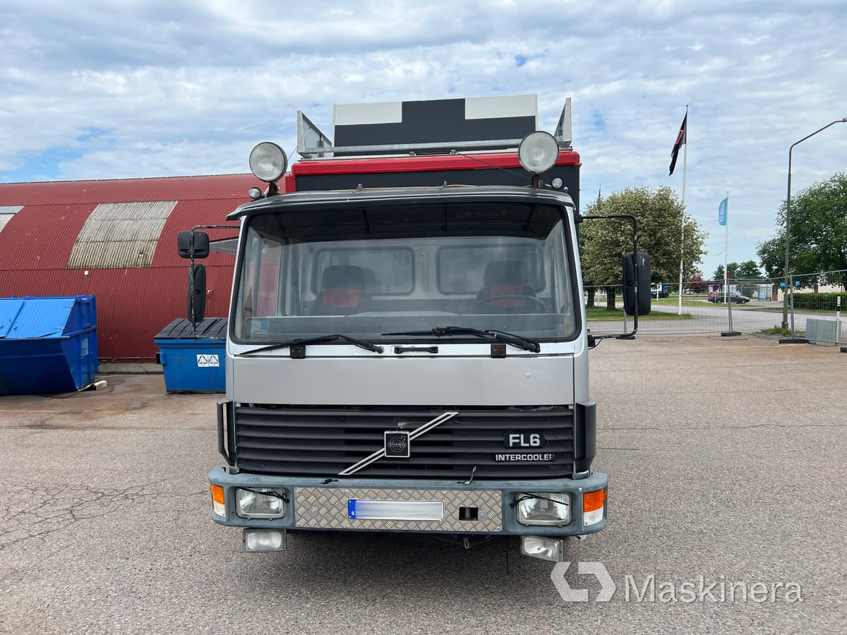 Foodtruck Volvo FL611 4X2 - משאית ממכר: תמונה 2 Foodtruck Volvo FL611 4X2 - משאית ממכר: תמונה 2