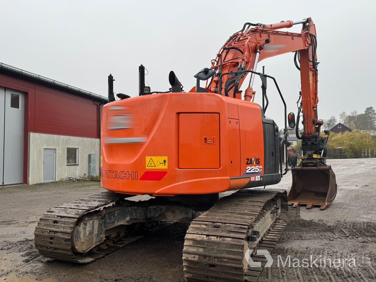 Grävmaskin Hitachi ZX225USLC-6 - מחפר סורק: תמונה 5 Grävmaskin Hitachi ZX225USLC-6 - מחפר סורק: תמונה 5