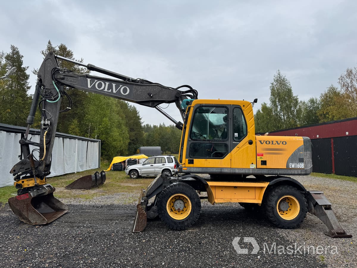 Hjulgrävare Volvo EW160B med tillbehör - מחפר סורק: תמונה 2 Hjulgrävare Volvo EW160B med tillbehör - מחפר סורק: תמונה 2