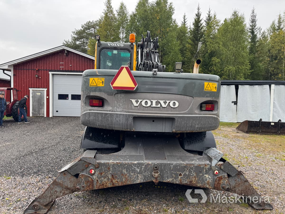 Hjulgrävare Volvo EW160B med tillbehör - מחפר סורק: תמונה 4 Hjulgrävare Volvo EW160B med tillbehör - מחפר סורק: תמונה 4