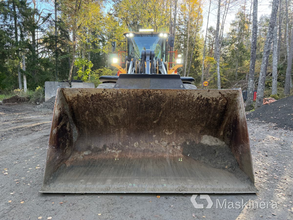 Hjullastare Volvo L180H - מעמיס גלגלים: תמונה 2 Hjullastare Volvo L180H - מעמיס גלגלים: תמונה 2