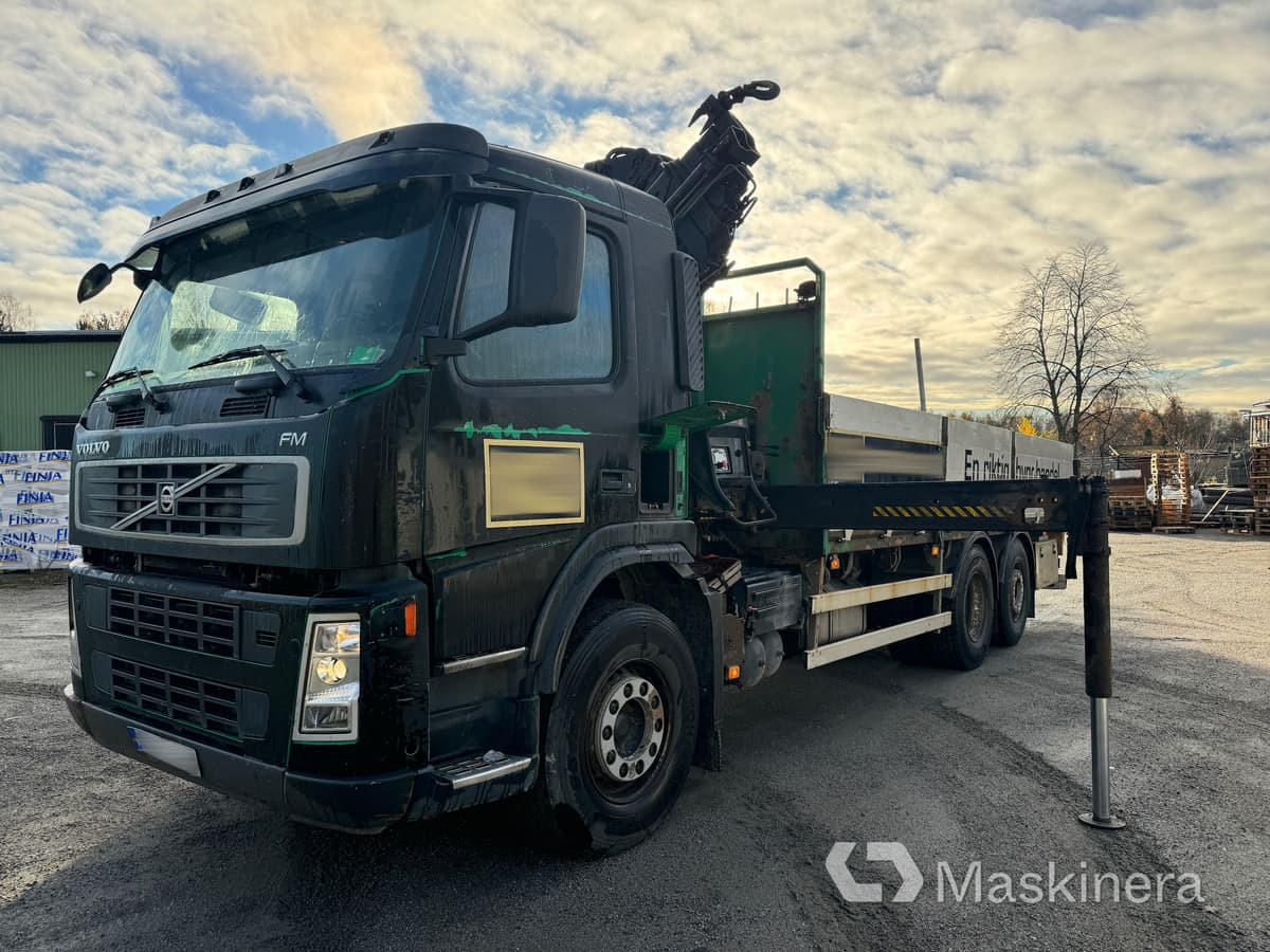 Kranbil Volvo FM 300 6x2 JMN - משאית צד נופל/ שטוחה, משאית מנוף: תמונה 1 Kranbil Volvo FM 300 6x2 JMN - משאית צד נופל/ שטוחה, משאית מנוף: תמונה 1