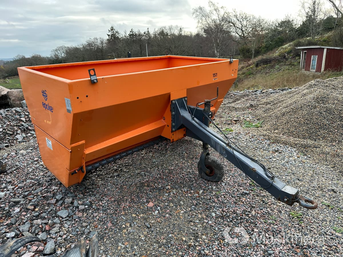 Sandspridare bogserbar Epoke SKE20 - מפזר חול/ מלח: תמונה 1 Sandspridare bogserbar Epoke SKE20 - מפזר חול/ מלח: תמונה 1