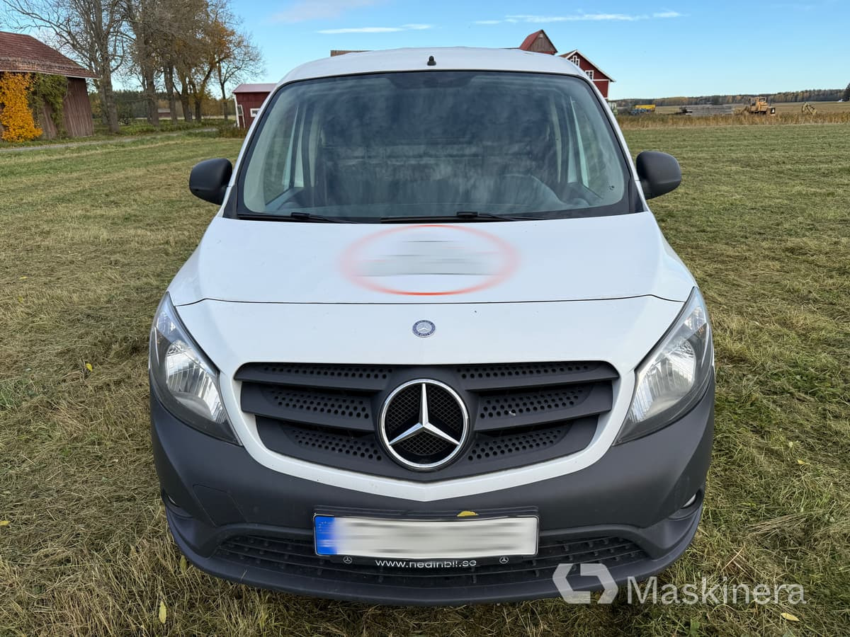 Skåpbil Mercedes Benz Citan - כלי רכב מסחרי עם לוח: תמונה 2 Skåpbil Mercedes Benz Citan - כלי רכב מסחרי עם לוח: תמונה 2