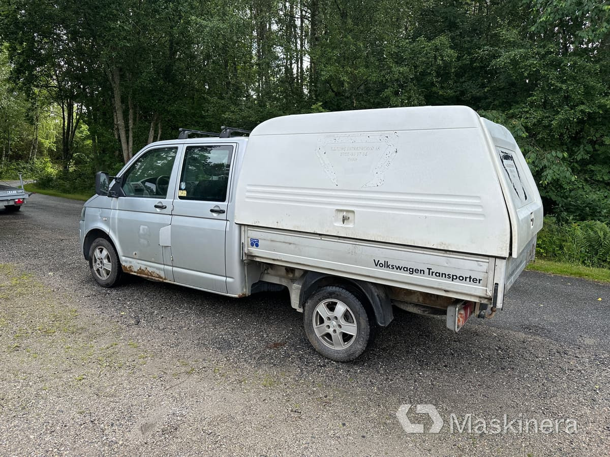 Skåpbil Volkswagen Transporter - כלי רכב מסחרי עם לוח: תמונה 3 Skåpbil Volkswagen Transporter - כלי רכב מסחרי עם לוח: תמונה 3