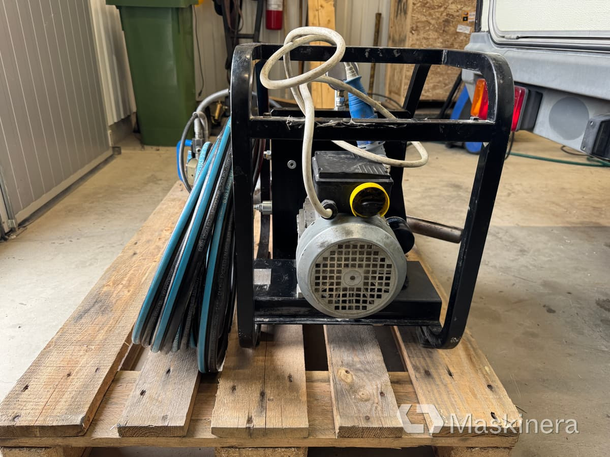 Tehma SP400 & Tehma Centralina PP600-E Stenspräckare Tehma SP400 med hydraulaggregat och slang - מכונות אחרות: תמונה 4 Tehma SP400 & Tehma Centralina PP600-E Stenspräckare Tehma SP400 med hydraulaggregat och slang - מכונות אחרות: תמונה 4