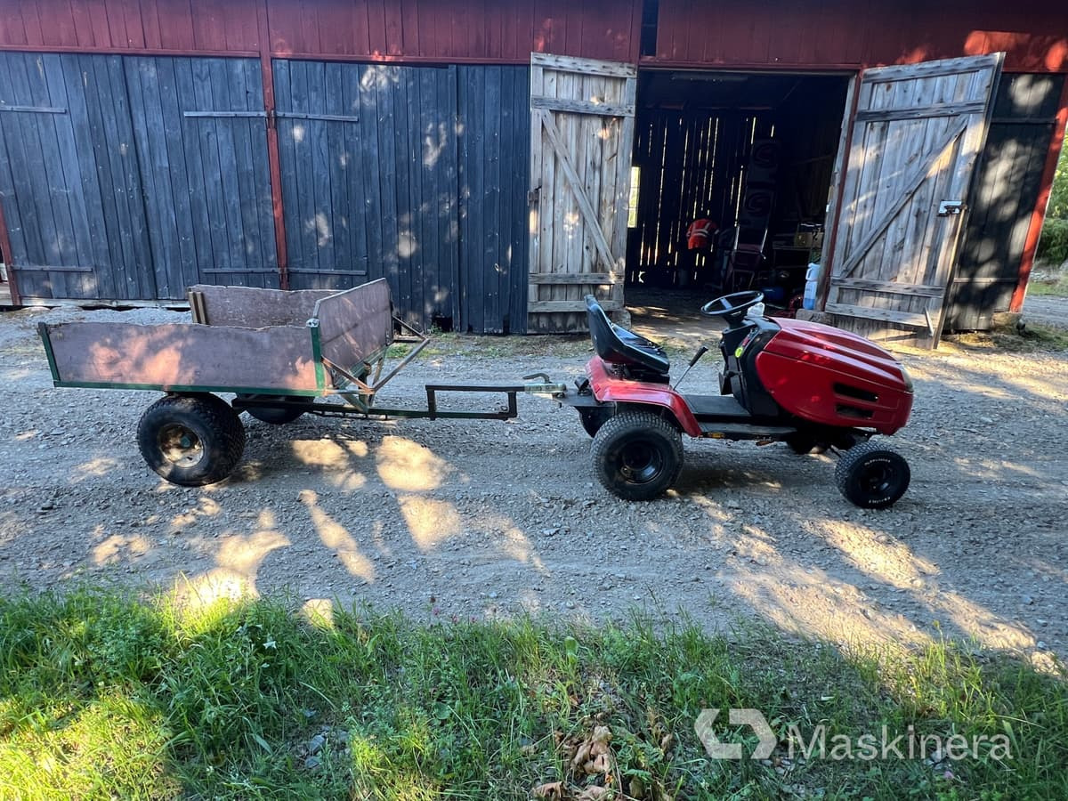 Trädgårdstraktor MTD B/115 med tippvagn - טרקטור חקלאי: תמונה 4 Trädgårdstraktor MTD B/115 med tippvagn - טרקטור חקלאי: תמונה 4