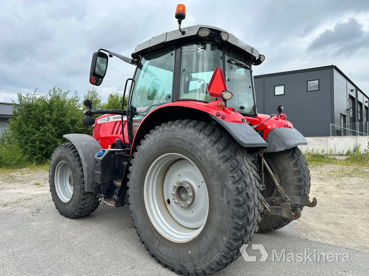 Traktor Massey Fergusson MF 6715 S + Bigab 10-14 G2 - טרקטור חקלאי: תמונה 3 Traktor Massey Fergusson MF 6715 S + Bigab 10-14 G2 - טרקטור חקלאי: תמונה 3