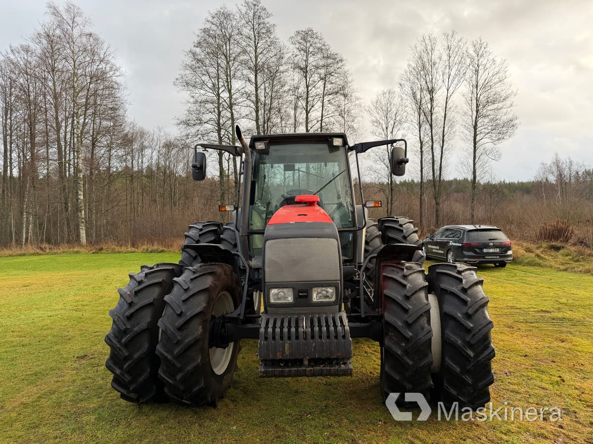 Traktor Valmet 6850-4 HiTech - טרקטור חקלאי: תמונה 2 Traktor Valmet 6850-4 HiTech - טרקטור חקלאי: תמונה 2