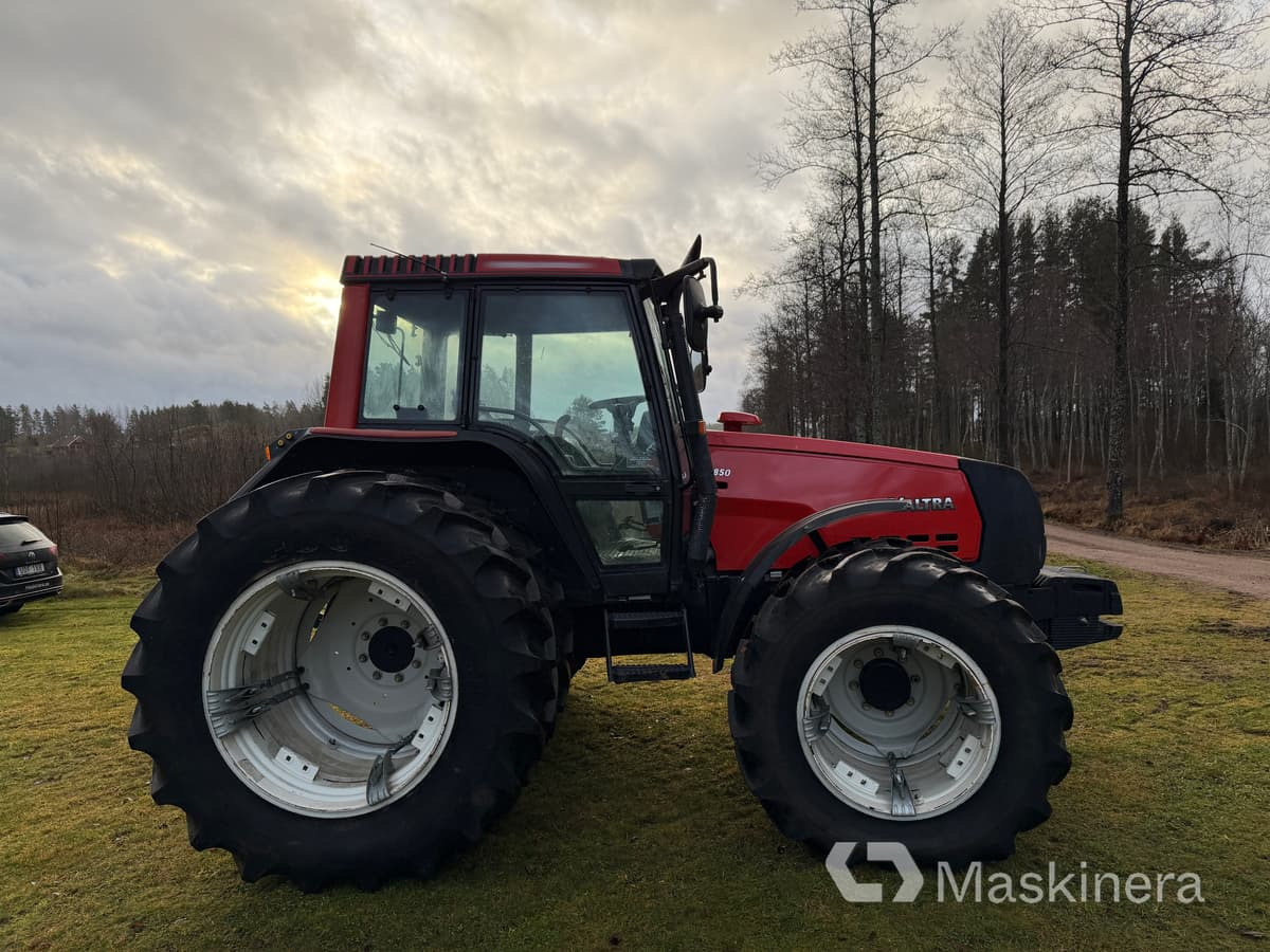 Traktor Valmet 6850-4 HiTech - טרקטור חקלאי: תמונה 4 Traktor Valmet 6850-4 HiTech - טרקטור חקלאי: תמונה 4