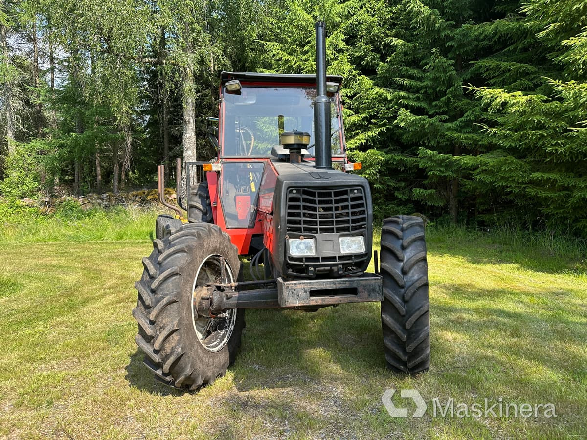 Traktor Volvo BM 805-4 med skogsvagn och kran - טרקטור חקלאי, קרון נגרר ליערות: תמונה 3 Traktor Volvo BM 805-4 med skogsvagn och kran - טרקטור חקלאי, קרון נגרר ליערות: תמונה 3