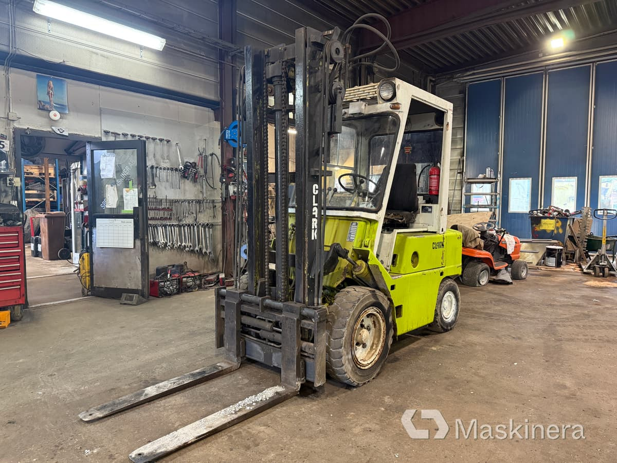 Truck Clark C500 YS 60D (Rep.objekt) - מלגזת סולר: תמונה 1 Truck Clark C500 YS 60D (Rep.objekt) - מלגזת סולר: תמונה 1