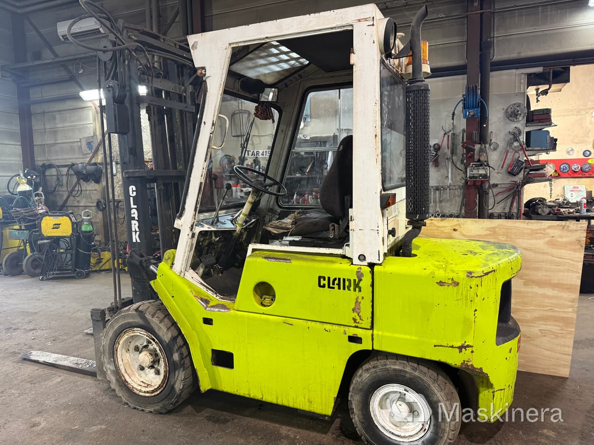 Truck Clark C500 YS 60D (Rep.objekt) - מלגזת סולר: תמונה 3 Truck Clark C500 YS 60D (Rep.objekt) - מלגזת סולר: תמונה 3