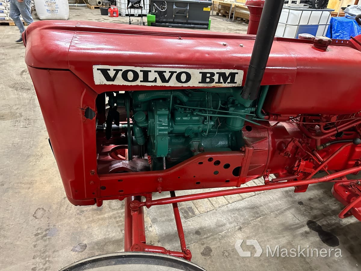 הַחכָּרָה  Veterantraktor Volvo BM 320 Veterantraktor Volvo BM 320: תמונה 22