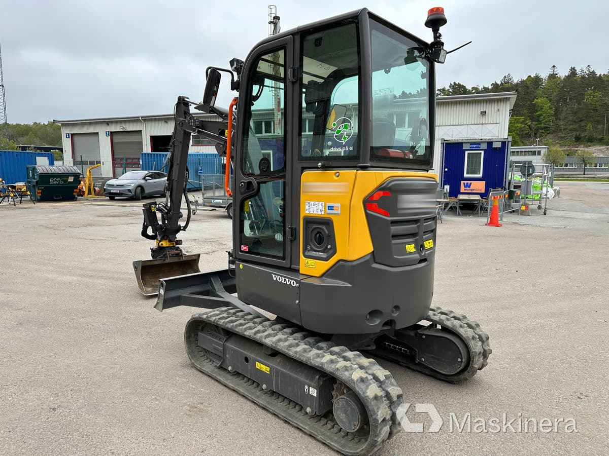 Volvo JECR25D Electric Grävmaskin Volvo ECR25 Electric - מחפר סורק: תמונה 3 Volvo JECR25D Electric Grävmaskin Volvo ECR25 Electric - מחפר סורק: תמונה 3