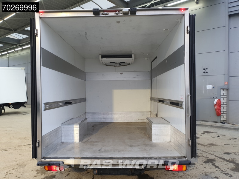 Fiat Ducato 150pk Koelwagen Vries Carrier Xarios 350 Stekker 220V Koeler Kühlwagen Vriezer 16m3 Airco - כלי רכב מסחרי לקירור: תמונה 3 Fiat Ducato 150pk Koelwagen Vries Carrier Xarios 350 Stekker 220V Koeler Kühlwagen Vriezer 16m3 Airco - כלי רכב מסחרי לקירור: תמונה 3
