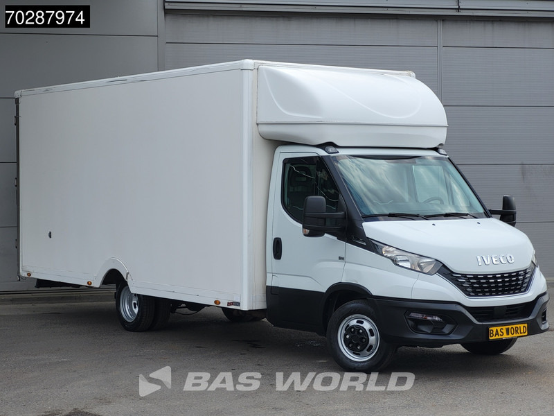 Iveco Daily 35C14 Automaat Luchtvering 530cm lang! Verkoopwagen Bakwagen Airco Cruise Camera Euro6 Meubelbak Plancher Foodtruck Paardenwagen - כלי רכב מסחרי עם תיבה: תמונה 5 Iveco Daily 35C14 Automaat Luchtvering 530cm lang! Verkoopwagen Bakwagen Airco Cruise Camera Euro6 Meubelbak Plancher Foodtruck Paardenwagen - כלי רכב מסחרי עם תיבה: תמונה 5