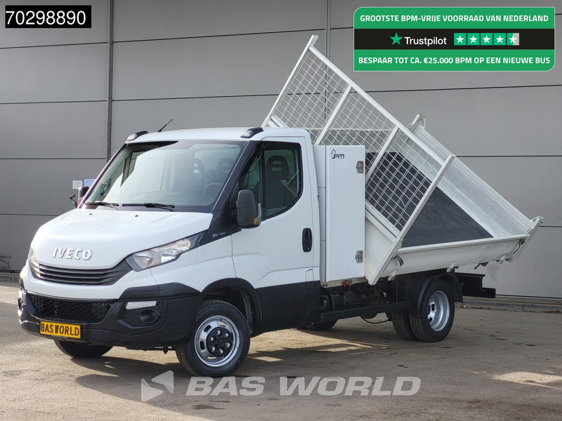 Iveco Daily 35C15 3.0L Kipper met Kist Dubbellucht 3,5t Trekhaak 150PK Airco Euro6 Tipper Benne Kieper Airco Trekhaak Cruise control - כלי רכב מסחרי מזהיר: תמונה 1 Iveco Daily 35C15 3.0L Kipper met Kist Dubbellucht 3,5t Trekhaak 150PK Airco Euro6 Tipper Benne Kieper Airco Trekhaak Cruise control - כלי רכב מסחרי מזהיר: תמונה 1