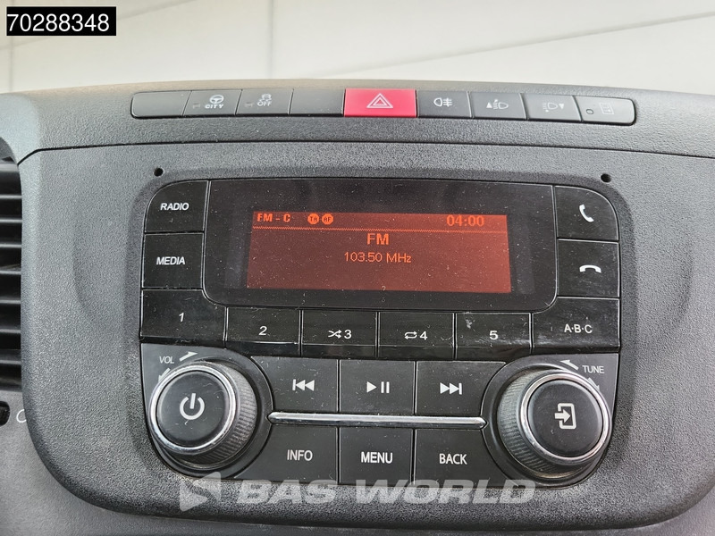 כלי רכב מסחרי במיטה שטוחה Iveco Daily 35C16 3.0L Open Laadbak met Kist Dubbel Cabine Dubbellucht 3,5t Trekhaak Airco Cruise Euro6 Pritsche Pickup Open Box Airco Trekh: תמונה 16 כלי רכב מסחרי במיטה שטוחה Iveco Daily 35C16 3.0L Open Laadbak met Kist Dubbel Cabine Dubbellucht 3,5t Trekhaak Airco Cruise Euro6 Pritsche Pickup Open Box Airco Trekh: תמונה 16