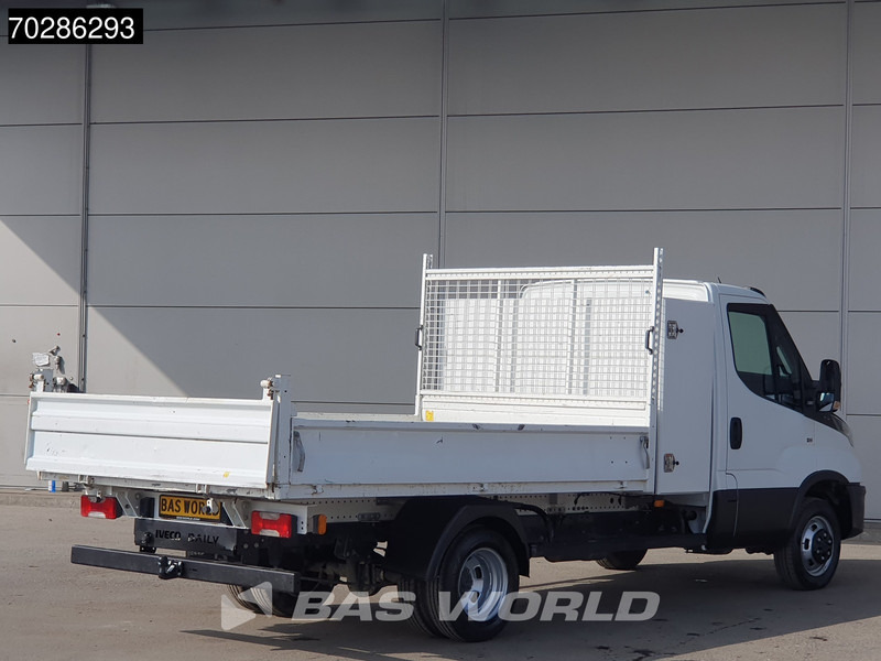 Iveco Daily 35C16 3.0L Open Laadbak met Kist Dubbellucht 3,5t Trekhaak Airco Cruise Euro6 Pritsche Pickup Open Box 2m3 Airco Trekhaak Cruise - כלי רכב מסחרי במיטה שטוחה: תמונה 5 Iveco Daily 35C16 3.0L Open Laadbak met Kist Dubbellucht 3,5t Trekhaak Airco Cruise Euro6 Pritsche Pickup Open Box 2m3 Airco Trekhaak Cruise - כלי רכב מסחרי במיטה שטוחה: תמונה 5