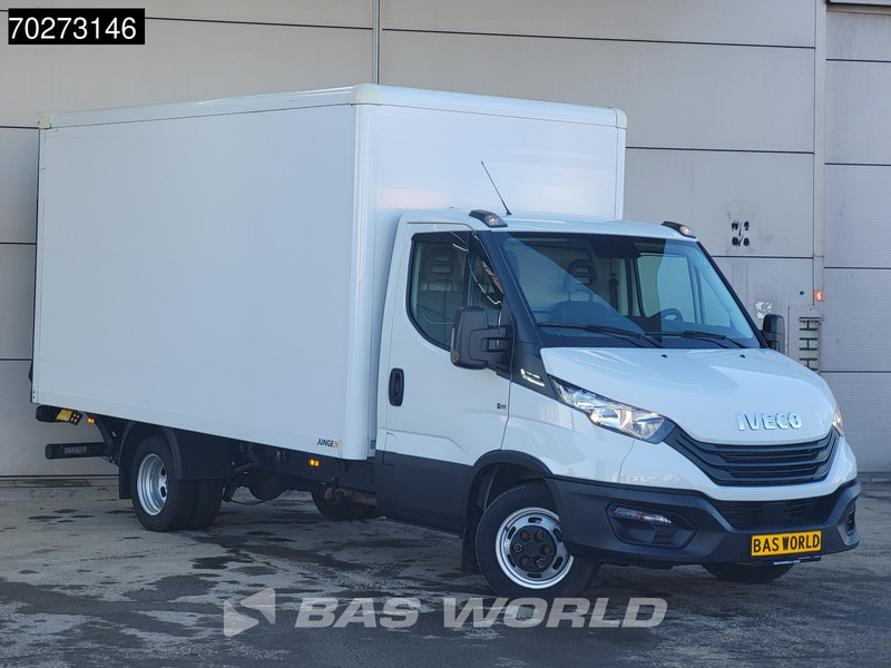 Iveco Daily 35C16 Automaat Laadklep Bakwagen Airco Camera Dubbellucht Meubelbak Koffer 19m3 Airco - כלי רכב מסחרי עם תיבה: תמונה 5 Iveco Daily 35C16 Automaat Laadklep Bakwagen Airco Camera Dubbellucht Meubelbak Koffer 19m3 Airco - כלי רכב מסחרי עם תיבה: תמונה 5