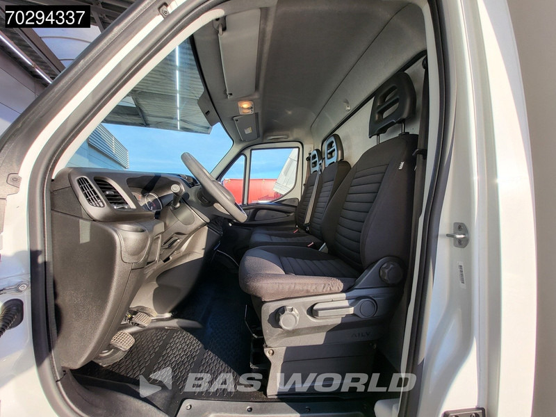 כלי רכב מסחרי עם תיבה Iveco Daily 35C16 Bakwagen Laadklep Dubbellucht Airco Koffer Meubelbak Airco: תמונה 12 כלי רכב מסחרי עם תיבה Iveco Daily 35C16 Bakwagen Laadklep Dubbellucht Airco Koffer Meubelbak Airco: תמונה 12