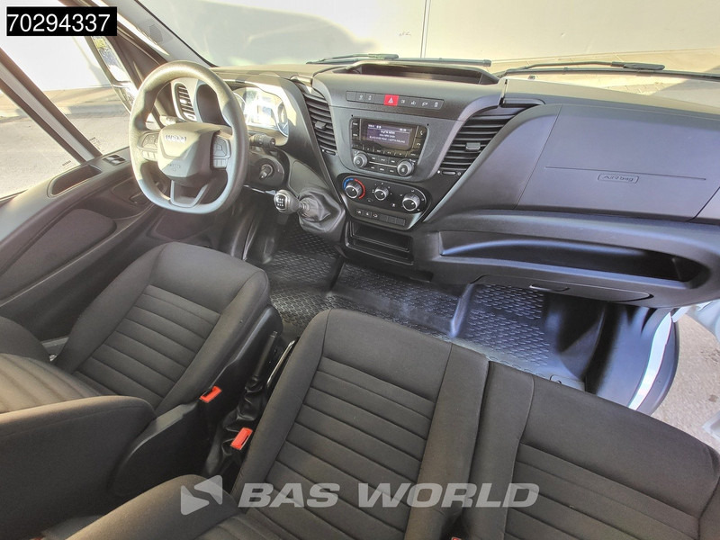 כלי רכב מסחרי עם תיבה Iveco Daily 35C16 Bakwagen Laadklep Dubbellucht Airco Koffer Meubelbak Airco: תמונה 10 כלי רכב מסחרי עם תיבה Iveco Daily 35C16 Bakwagen Laadklep Dubbellucht Airco Koffer Meubelbak Airco: תמונה 10
