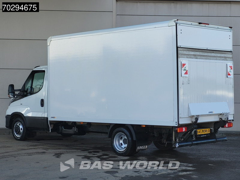 Iveco Daily 35C16 Laadklep Automaat Dubbellucht Bakwagen 160PK Airco Camera Euro6 Meubelbak Koffer Airco - כלי רכב מסחרי עם תיבה: תמונה 2 Iveco Daily 35C16 Laadklep Automaat Dubbellucht Bakwagen 160PK Airco Camera Euro6 Meubelbak Koffer Airco - כלי רכב מסחרי עם תיבה: תמונה 2