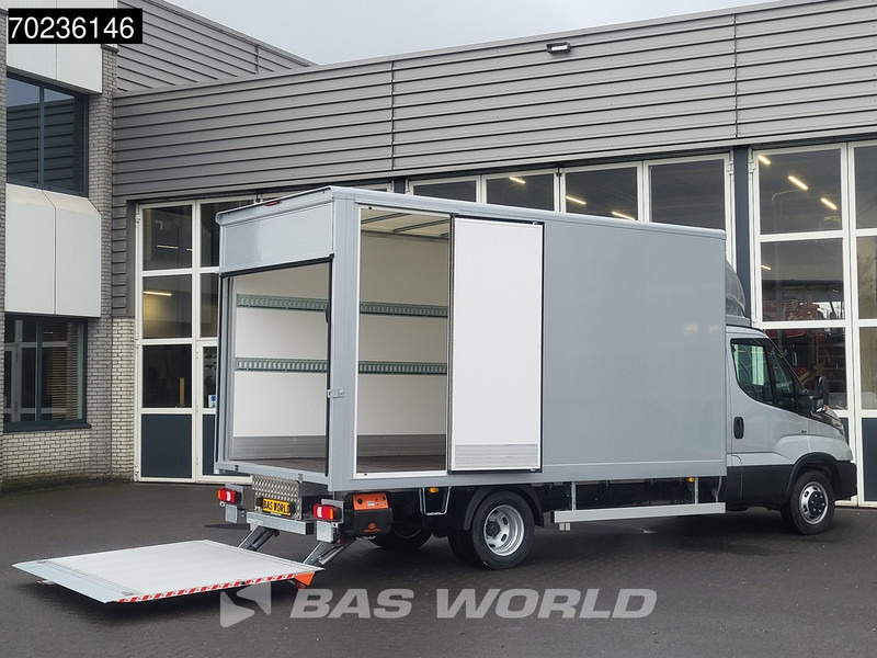 Iveco Daily 35C18 2025 MODEL Automaat 1000kg Laadklep ACC Navi Airco Zijdeur Bakwagen Meubelbak Koffer 22m3 Airco - כלי רכב מסחרי עם תיבה: תמונה 3 Iveco Daily 35C18 2025 MODEL Automaat 1000kg Laadklep ACC Navi Airco Zijdeur Bakwagen Meubelbak Koffer 22m3 Airco - כלי רכב מסחרי עם תיבה: תמונה 3