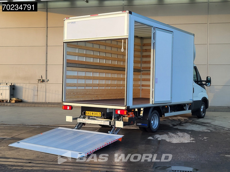 Iveco Daily 35C18 3.0L 2025model Automaat Laadklep ACC Navi Airco Zijdeur Bakwagen Meubelbak Koffer Airco - כלי רכב מסחרי עם תיבה: תמונה 3 Iveco Daily 35C18 3.0L 2025model Automaat Laadklep ACC Navi Airco Zijdeur Bakwagen Meubelbak Koffer Airco - כלי רכב מסחרי עם תיבה: תמונה 3