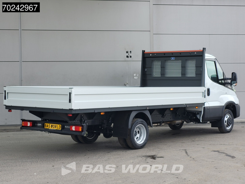 Iveco Daily 35C18 3.0L Automaat 2025-Model Open laadbak Dubbellucht Navi ACC LED 3,5T Trekvermogen Euro6 Pritsche Pickup Airco - כלי רכב מסחרי במיטה שטוחה: תמונה 5 Iveco Daily 35C18 3.0L Automaat 2025-Model Open laadbak Dubbellucht Navi ACC LED 3,5T Trekvermogen Euro6 Pritsche Pickup Airco - כלי רכב מסחרי במיטה שטוחה: תמונה 5