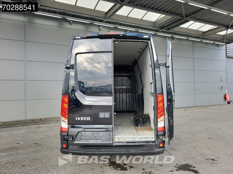 Iveco Daily 35C18 3.0L Automaat Dubbellucht L2H2 Navi Cruise Camera Euro6 L2 12m3 Airco Cruise control - כלי רכב מסחרי עם לוח: תמונה 3 Iveco Daily 35C18 3.0L Automaat Dubbellucht L2H2 Navi Cruise Camera Euro6 L2 12m3 Airco Cruise control - כלי רכב מסחרי עם לוח: תמונה 3