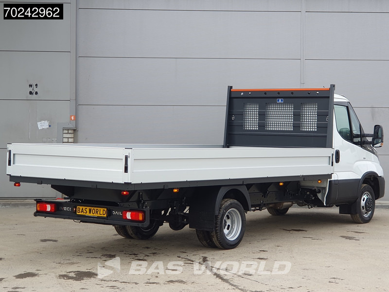 Iveco Daily 35C18 3.0L Automaat Nwe model 2025 Open laadbak Navi ACC LED 3,5T Trekvermogen Pritsche Pickup Airco - כלי רכב מסחרי במיטה שטוחה: תמונה 5 Iveco Daily 35C18 3.0L Automaat Nwe model 2025 Open laadbak Navi ACC LED 3,5T Trekvermogen Pritsche Pickup Airco - כלי רכב מסחרי במיטה שטוחה: תמונה 5