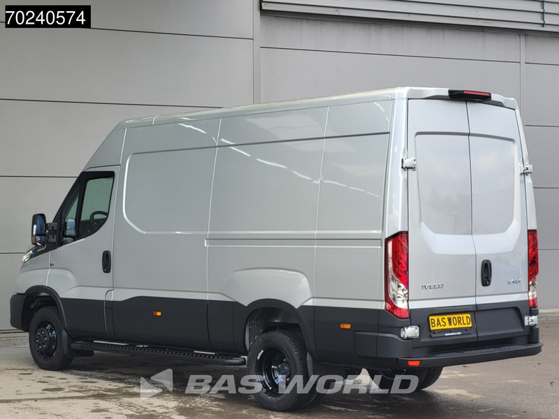 Iveco Daily 35C18 3.0L Black Edition Automaat 180PK L2H2 Dubbellucht 3,5t Trekgewicht ACC LED Navi Camera Parkeersensoren Euro6 L2 12m3 Airc - כלי רכב מסחרי עם לוח: תמונה 2 Iveco Daily 35C18 3.0L Black Edition Automaat 180PK L2H2 Dubbellucht 3,5t Trekgewicht ACC LED Navi Camera Parkeersensoren Euro6 L2 12m3 Airc - כלי רכב מסחרי עם לוח: תמונה 2
