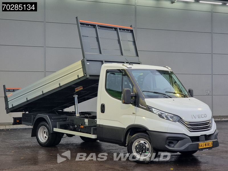 Iveco Daily 35C21 3.0L 210PK Automaat Open Laadbak 2025 model ACC Airco CarPlay Pritsche Pickup Open Box Airco - כלי רכב מסחרי במיטה שטוחה: תמונה 2 Iveco Daily 35C21 3.0L 210PK Automaat Open Laadbak 2025 model ACC Airco CarPlay Pritsche Pickup Open Box Airco - כלי רכב מסחרי במיטה שטוחה: תמונה 2