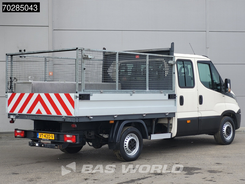 Iveco Daily 35S11 Open Laadbak met Kist Dubbel Cabine 3,5t Trekhaak Airco Pickup Pritsche Open Box Airco Trekhaak - כלי רכב מסחרי במיטה שטוחה: תמונה 5 Iveco Daily 35S11 Open Laadbak met Kist Dubbel Cabine 3,5t Trekhaak Airco Pickup Pritsche Open Box Airco Trekhaak - כלי רכב מסחרי במיטה שטוחה: תמונה 5