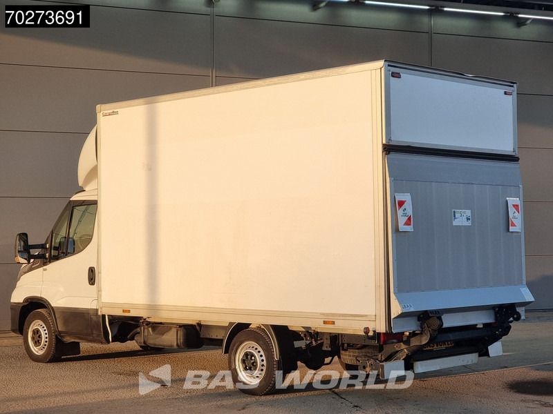 Iveco Daily 35S14 Automaat Laadklep Zijdeur Bakwagen Airco Cruise Meubelbak Koffer 20m3 Airco Cruise control - כלי רכב מסחרי עם תיבה: תמונה 2 Iveco Daily 35S14 Automaat Laadklep Zijdeur Bakwagen Airco Cruise Meubelbak Koffer 20m3 Airco Cruise control - כלי רכב מסחרי עם תיבה: תמונה 2