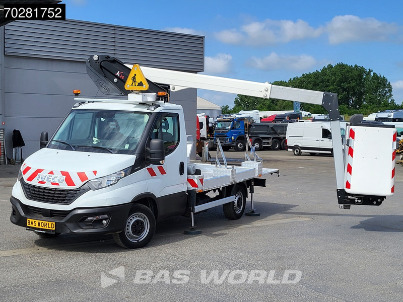 Iveco Daily 35S14 Hoogwerker 11meter Werkhoogte Klubb Navi Airco Cruise Cmaera Parkeersensoren Nacelle Arbeitsbühne 2Personen Airco Cruise c - כלי רכב מסחרי: תמונה 5 Iveco Daily 35S14 Hoogwerker 11meter Werkhoogte Klubb Navi Airco Cruise Cmaera Parkeersensoren Nacelle Arbeitsbühne 2Personen Airco Cruise c - כלי רכב מסחרי: תמונה 5