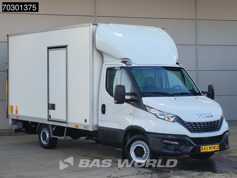 Iveco Daily 35S14 Laadklep Automaat Zijdeur Bakwagen Airco Cruise Camera Euro6 Meubelbak Koffer Airco Cruise control - כלי רכב מסחרי עם תיבה: תמונה 5 Iveco Daily 35S14 Laadklep Automaat Zijdeur Bakwagen Airco Cruise Camera Euro6 Meubelbak Koffer Airco Cruise control - כלי רכב מסחרי עם תיבה: תמונה 5