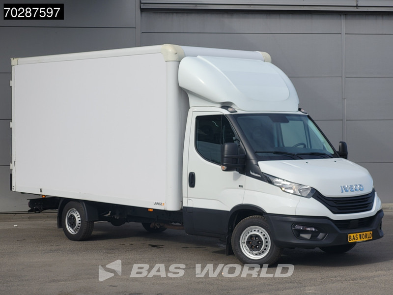 Iveco Daily 35S16 Automaat Bakwagen Achterdeuren Airco Camera Euro6 Meubelbak Koffer 21m3 Airco - כלי רכב מסחרי עם תיבה: תמונה 5 Iveco Daily 35S16 Automaat Bakwagen Achterdeuren Airco Camera Euro6 Meubelbak Koffer 21m3 Airco - כלי רכב מסחרי עם תיבה: תמונה 5