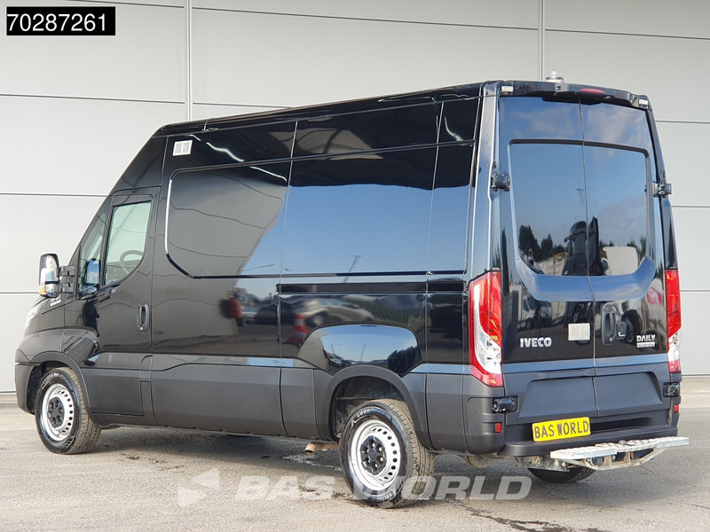 Iveco Daily 35S16 Automaat L2H2 3,5t Trekhaak Airco Cruise Camera Euro6 L2 11m3 Airco Trekhaak Cruise control - כלי רכב מסחרי עם לוח: תמונה 2 Iveco Daily 35S16 Automaat L2H2 3,5t Trekhaak Airco Cruise Camera Euro6 L2 11m3 Airco Trekhaak Cruise control - כלי רכב מסחרי עם לוח: תמונה 2